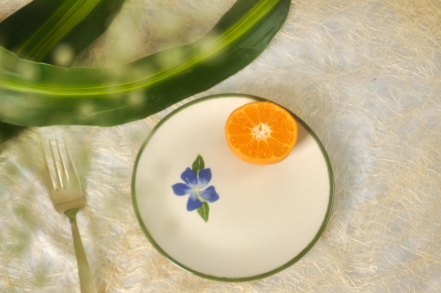 सदाबहार Quarter plate